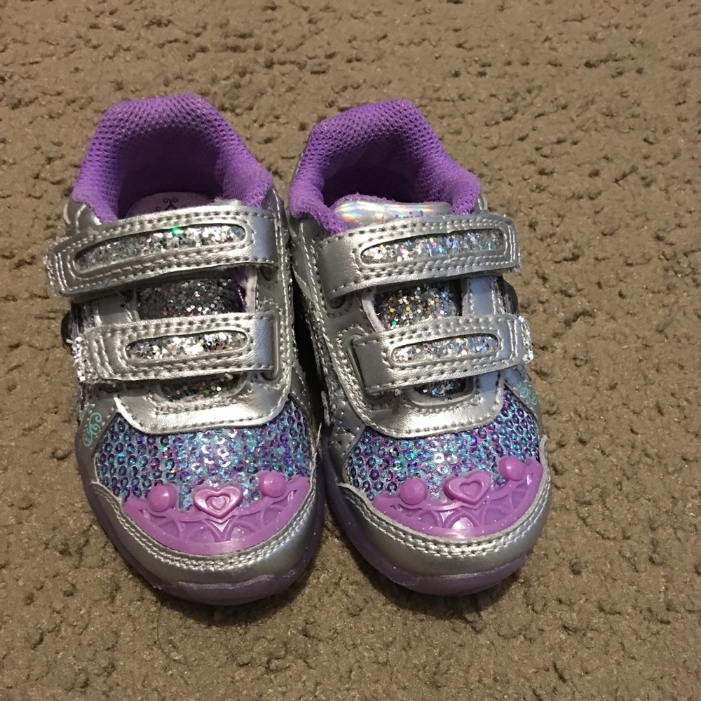 Striderite Light Up Shoes